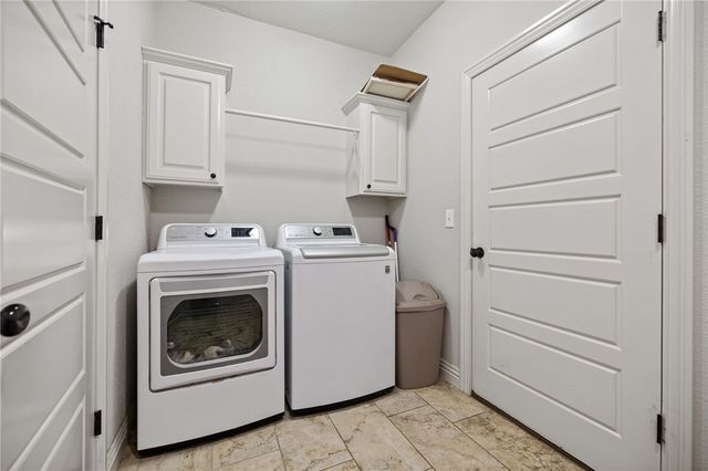 510 Grandview Drive, Prairie Grove, AR 72753