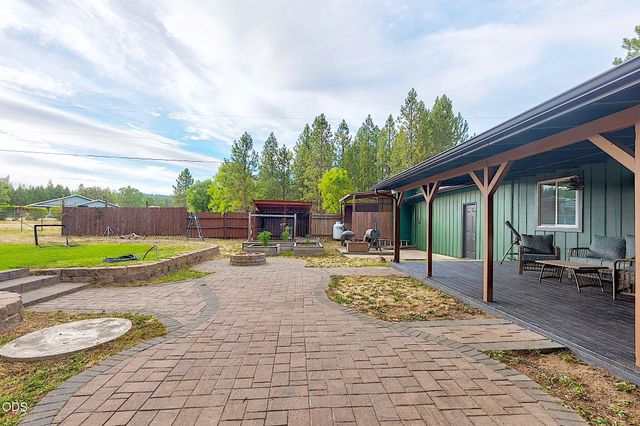 388 Genverna Glen, Grants Pass, OR 97527