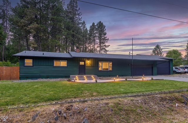 388 Genverna Glen, Grants Pass, OR 97527
