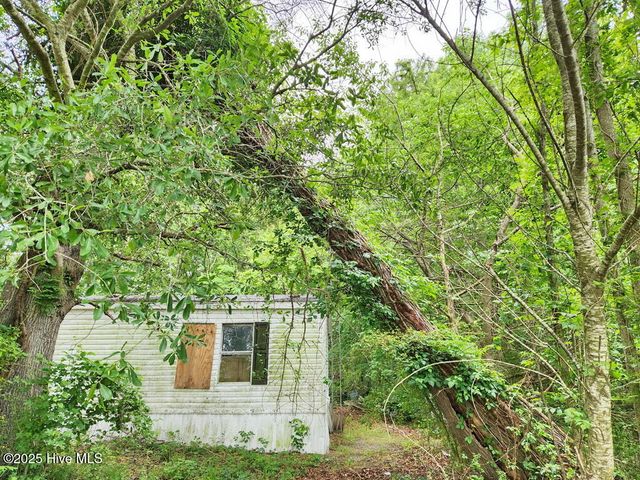 3065 Penny Hill Road, Greenville, NC 27834