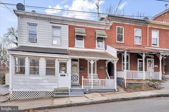 215 8TH ST, Brookhaven, PA 19015