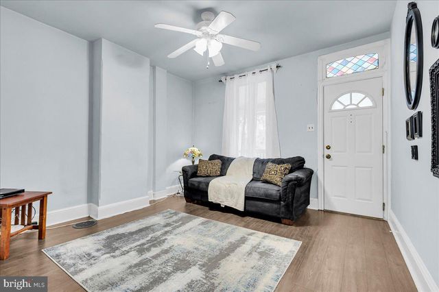 215 8TH ST, Brookhaven, PA 19015