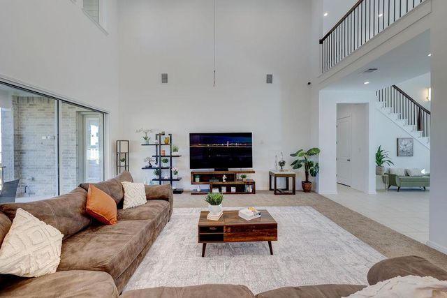 351 Pigeon River RD, Kyle, TX 78640