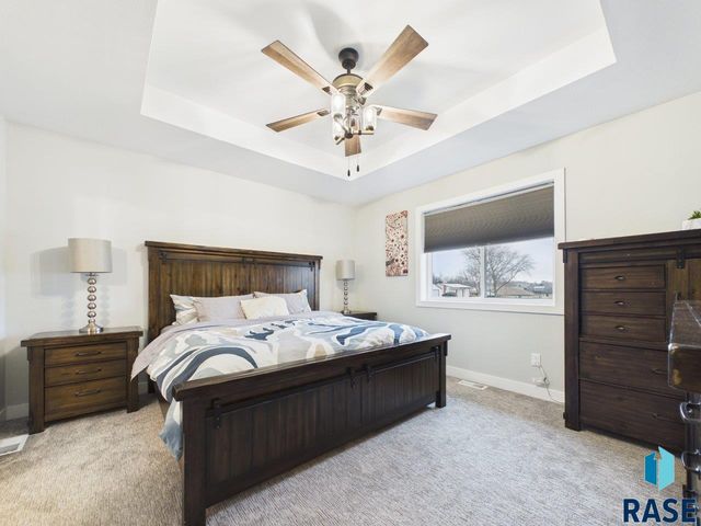 1008 S Tracy Dr Drive, Brandon, SD 57005