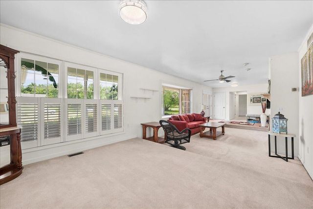 425 Rolling Meadow Drive, Valparaiso, IN 46385
