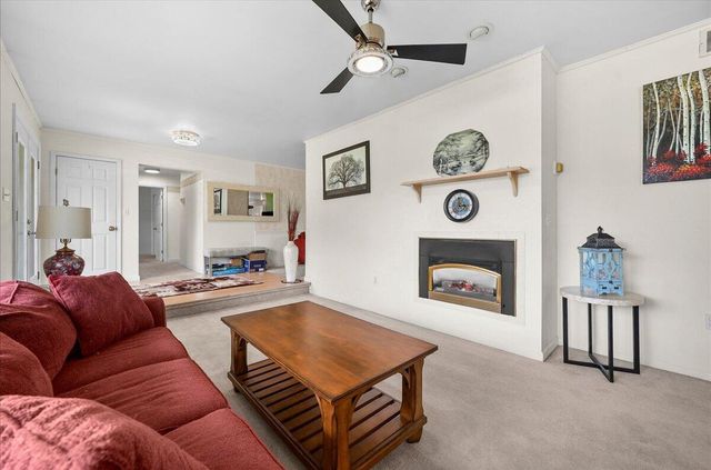 425 Rolling Meadow Drive, Valparaiso, IN 46385