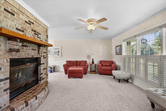 425 Rolling Meadow Drive, Valparaiso, IN 46385