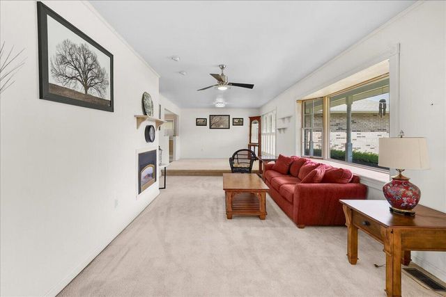 425 Rolling Meadow Drive, Valparaiso, IN 46385