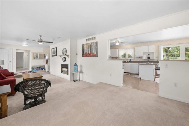 425 Rolling Meadow Drive, Valparaiso, IN 46385