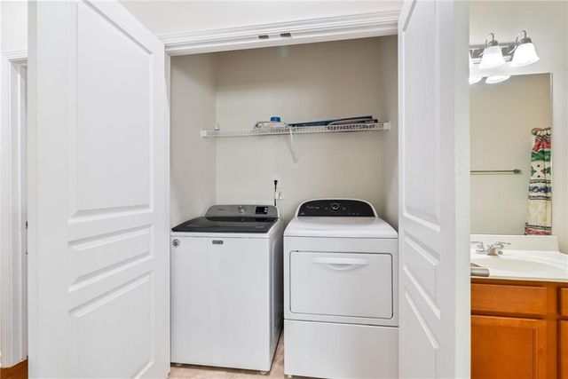 329 SANDY SPRINGS Drive, Griffin, GA 30223