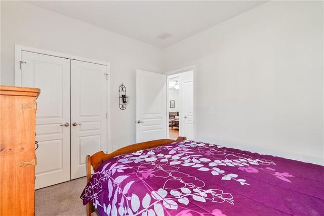 329 SANDY SPRINGS Drive, Griffin, GA 30223