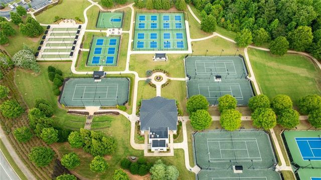 329 SANDY SPRINGS Drive, Griffin, GA 30223