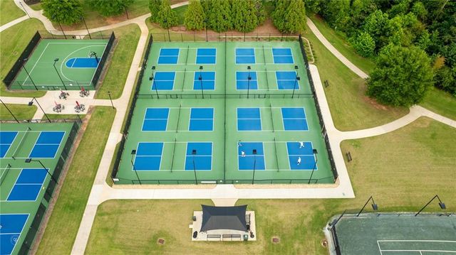 329 SANDY SPRINGS Drive, Griffin, GA 30223