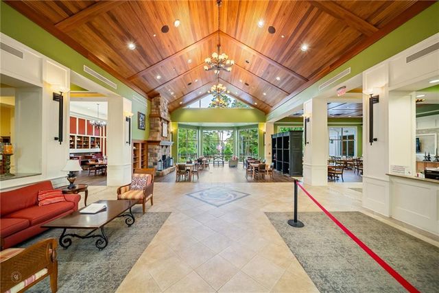 329 SANDY SPRINGS Drive, Griffin, GA 30223