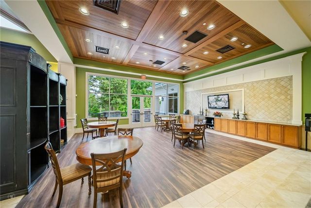 329 SANDY SPRINGS Drive, Griffin, GA 30223