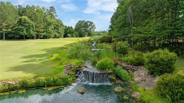 329 SANDY SPRINGS Drive, Griffin, GA 30223