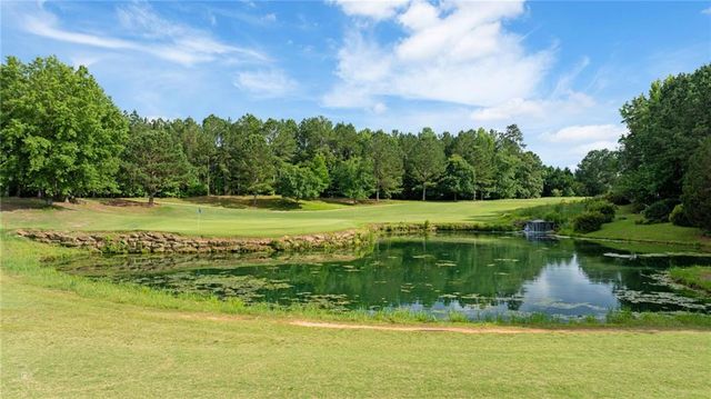 329 SANDY SPRINGS Drive, Griffin, GA 30223