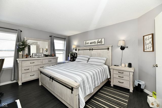 3418 Roundlake Lane, Whitestown, IN 46075