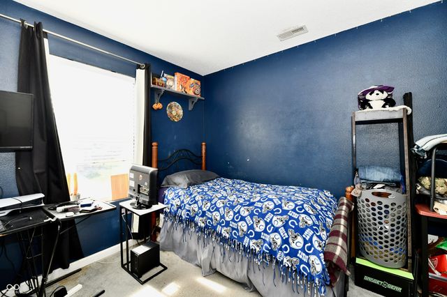 3418 Roundlake Lane, Whitestown, IN 46075