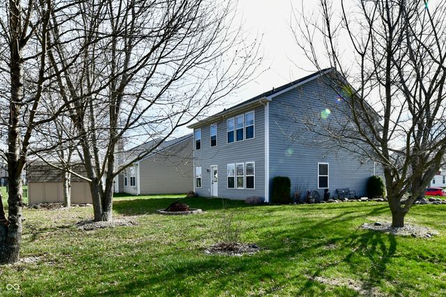 3418 Roundlake Lane, Whitestown, IN 46075