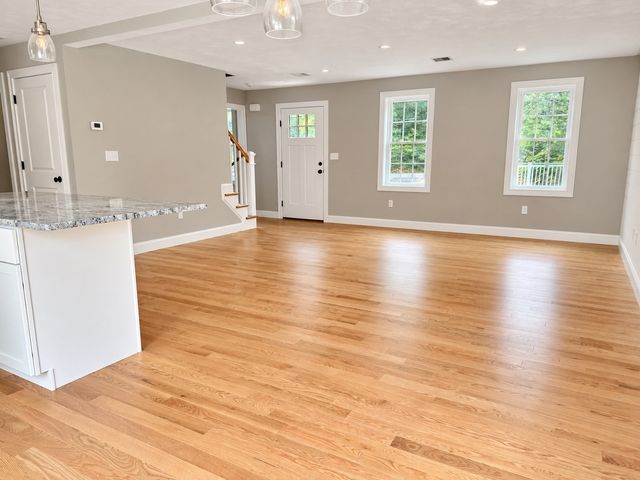 3 Cranberry Rd, Carver, MA 02330