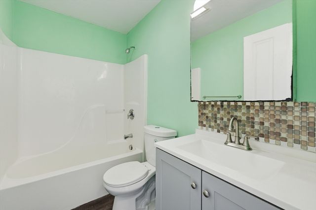 200 Beacon St, Worcester, MA 01610