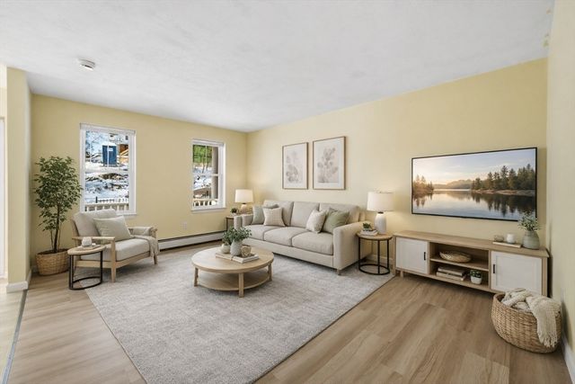 200 Beacon St, Worcester, MA 01610