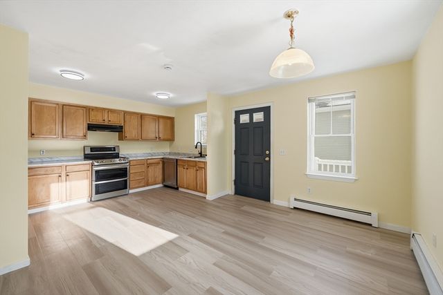 200 Beacon St, Worcester, MA 01610