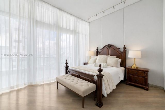 1331 Brickell Bay Dr PH4605, Miami, FL 33131