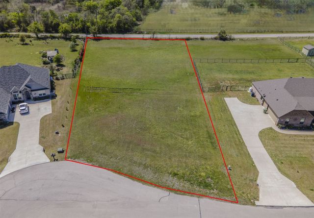 221 Maverick Court, Granbury, TX 76049