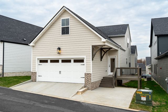 244 Franklin Street, Pleasant View, TN 37146