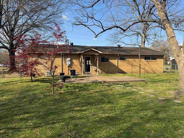 323 Martin W Drive, Wynne, AR 72396