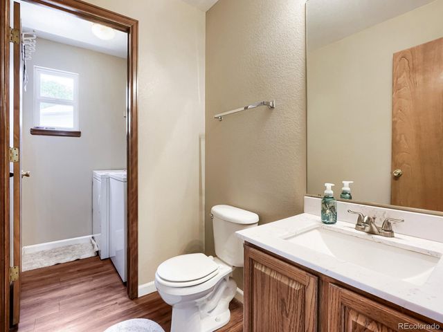 2153 S Ventura Street, Aurora, CO 80013
