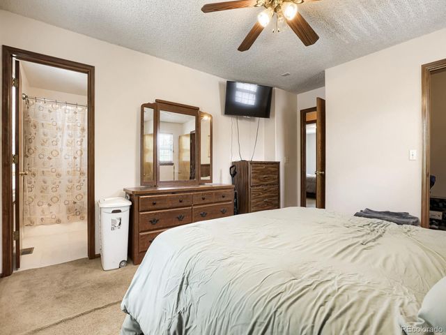 2153 S Ventura Street, Aurora, CO 80013