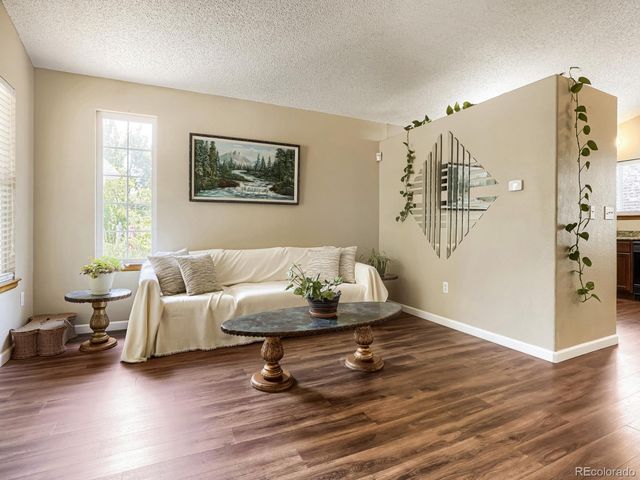2153 S Ventura Street, Aurora, CO 80013