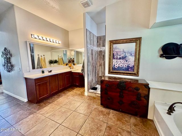 2925 E MARLENE Drive, Gilbert, AZ 85296