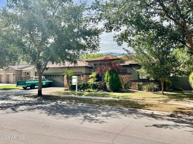 2925 E MARLENE Drive, Gilbert, AZ 85296