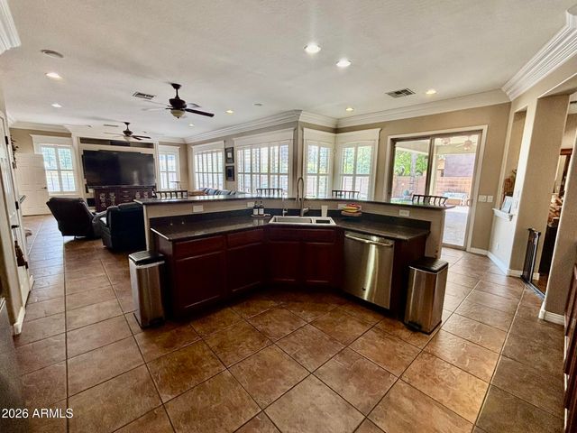 2925 E MARLENE Drive, Gilbert, AZ 85296