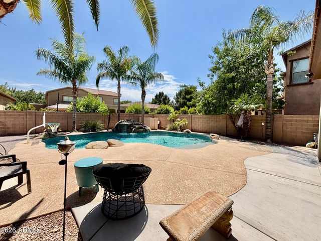 2925 E MARLENE Drive, Gilbert, AZ 85296