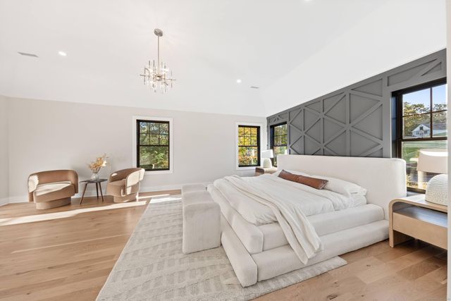 31 Gray Farms Road, Stamford, CT 06905