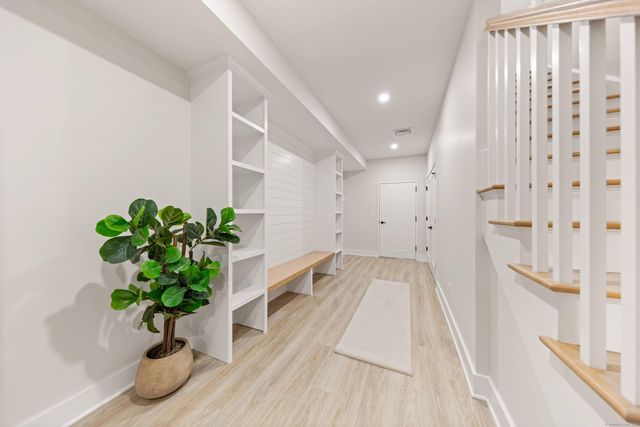 31 Gray Farms Road, Stamford, CT 06905