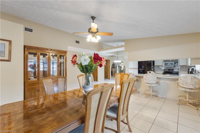 704 106th AVE N, Naples, FL 34108