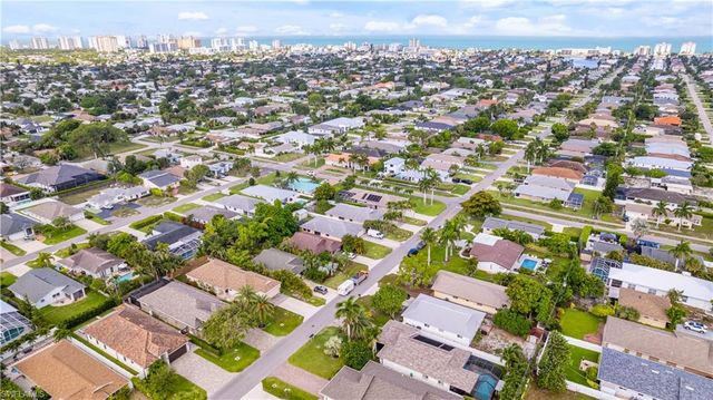 704 106th AVE N, Naples, FL 34108