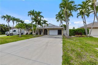 704 106th AVE N, Naples, FL 34108