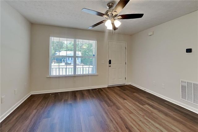 6460 River Hill Drive, Flowery Branch, GA 30542