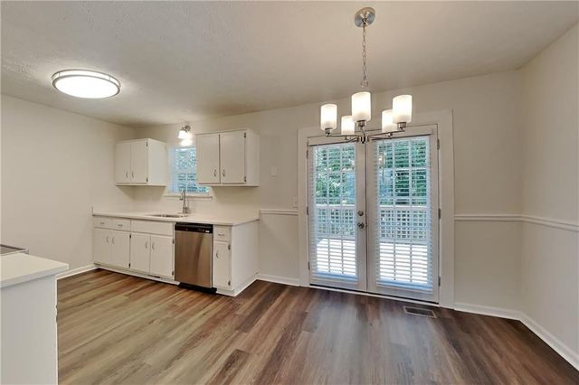 6460 River Hill Drive, Flowery Branch, GA 30542