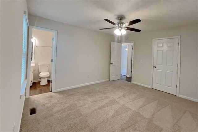 6460 River Hill Drive, Flowery Branch, GA 30542