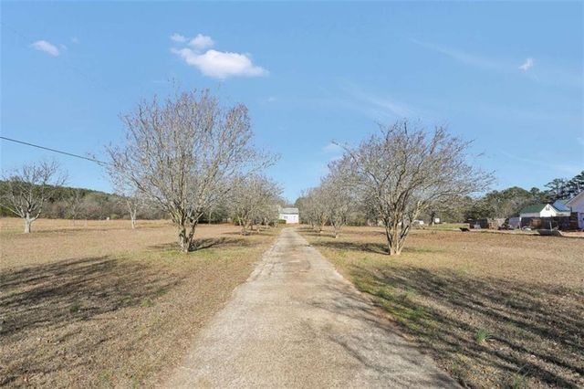 3560 Jonesboro Road, Hampton, GA 30228