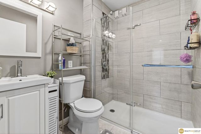 1012 S 22 Street, Omaha, NE 68108