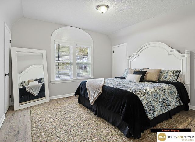 1012 S 22 Street, Omaha, NE 68108